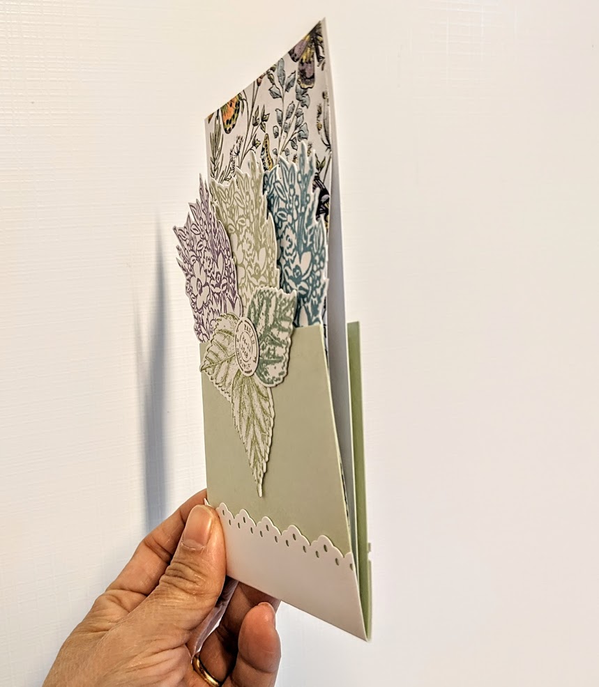 Side view of Card Folder technique card sample.